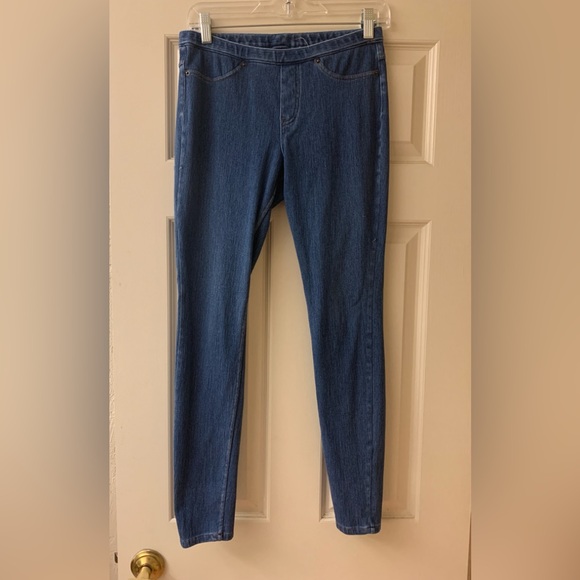 HUE Women's Dark Blue Jegging Jeans - Picture 1 of 6